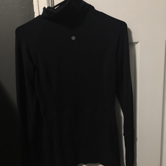 Lululemon Jacket - Picture 5 of 7